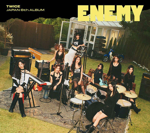 Twice (25) : Enemy (CD, Album, B V)