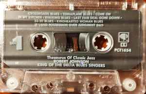 Robert Johnson – King Of The Delta Blues Singers