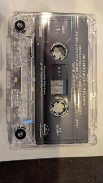 Angel (24) : On Earth As It Is In Heaven (Cass, RE)