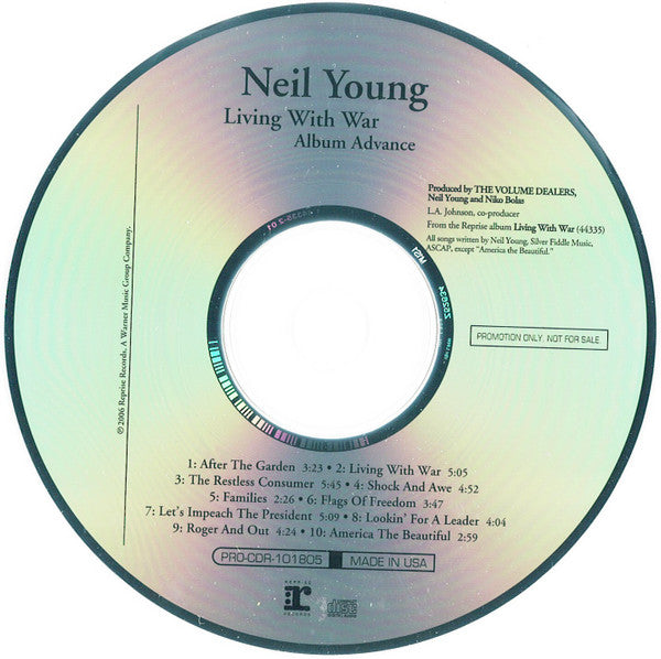Neil Young : Living With War (Album Advance) (CD, Album)